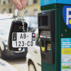 porte-clé moto personnalisé accroché à des clés — cadeau idéal pour motard ou nouveau permis moto